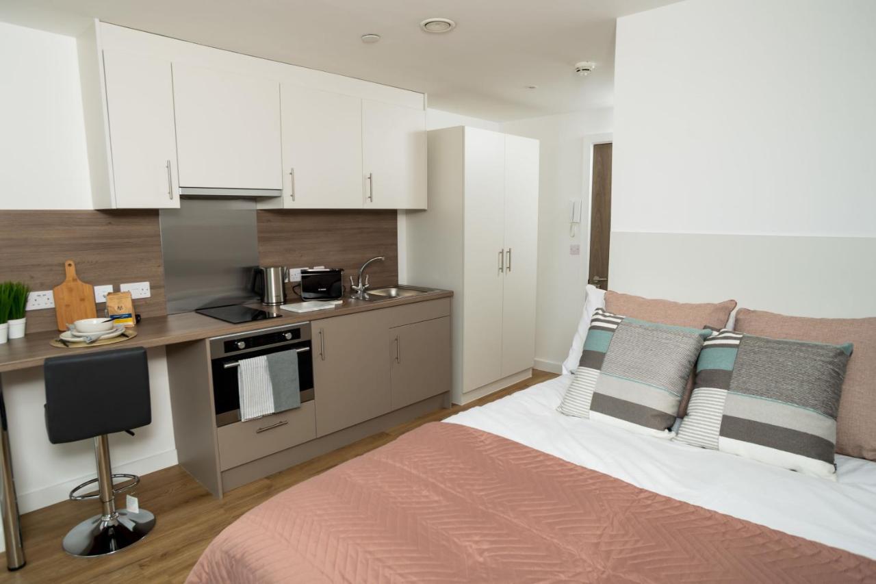 Chic Apartments And Studios At The Point In Aberdeen Exteriör bild