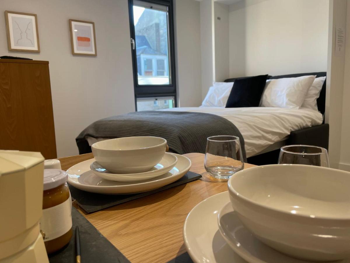 Chic Apartments And Studios At The Point In Aberdeen Exteriör bild