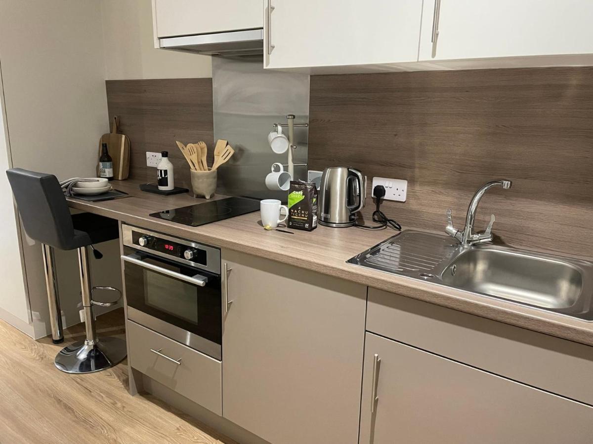 Chic Apartments And Studios At The Point In Aberdeen Exteriör bild