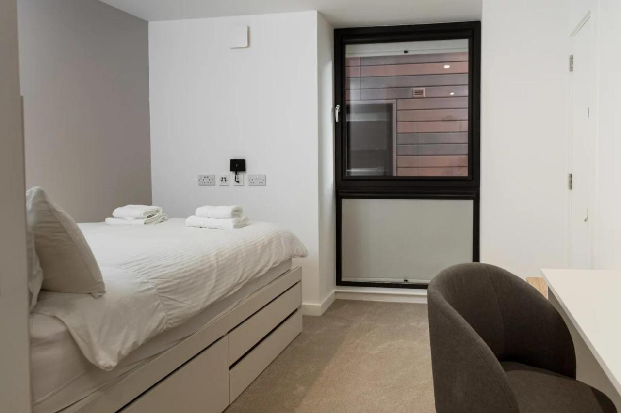 Chic Apartments And Studios At The Point In Aberdeen Exteriör bild