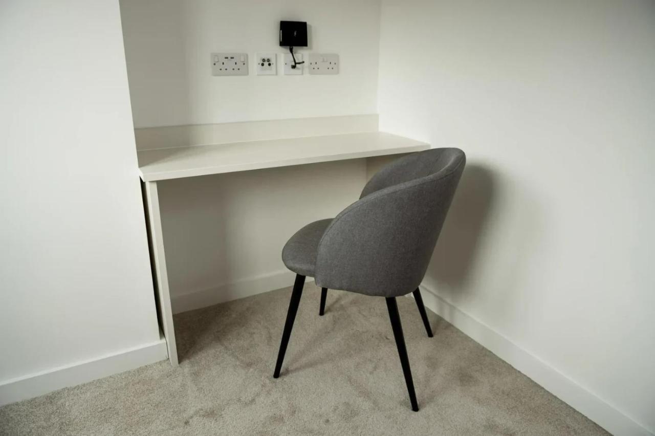 Chic Apartments And Studios At The Point In Aberdeen Exteriör bild
