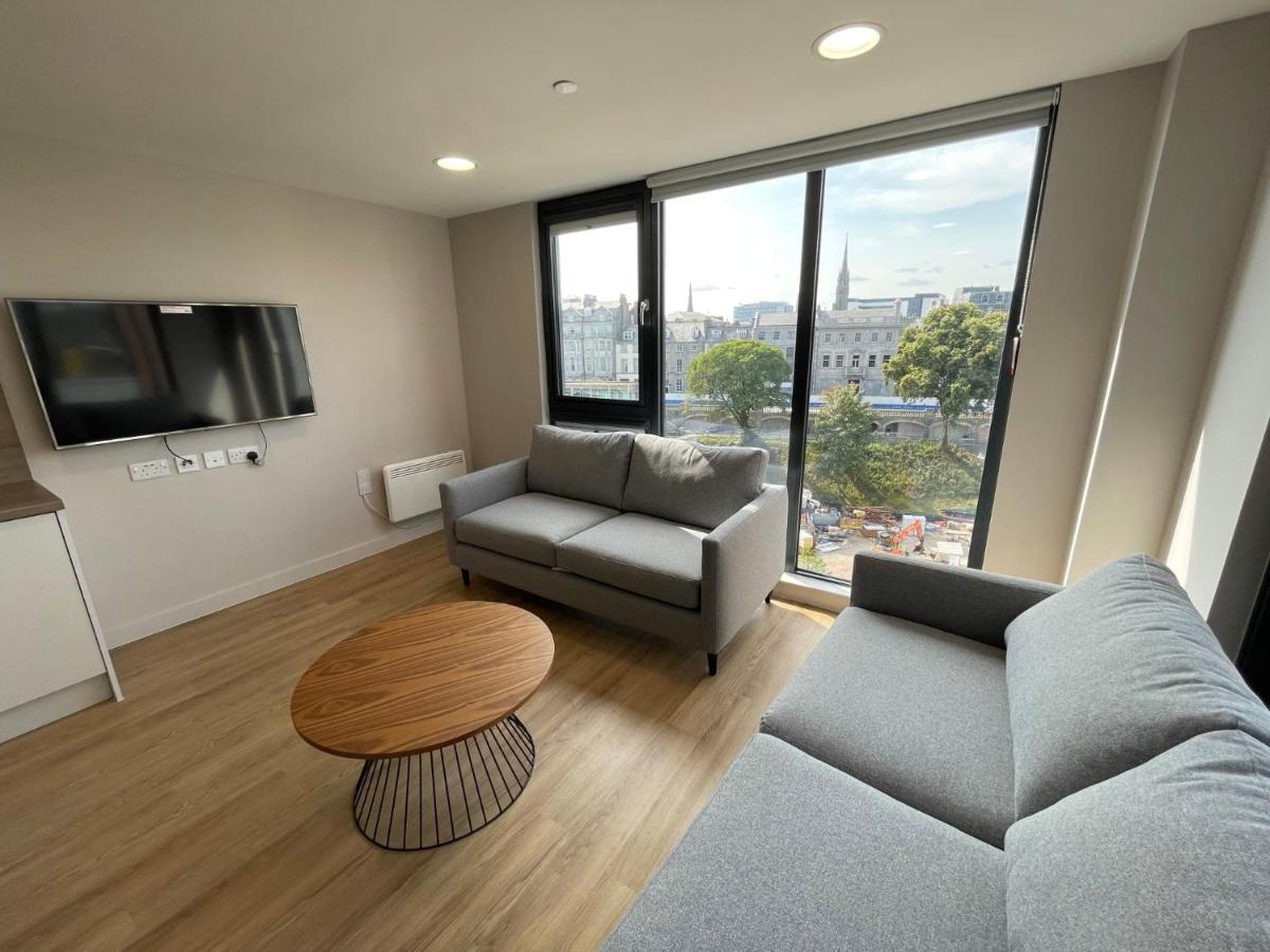 Chic Apartments And Studios At The Point In Aberdeen Exteriör bild